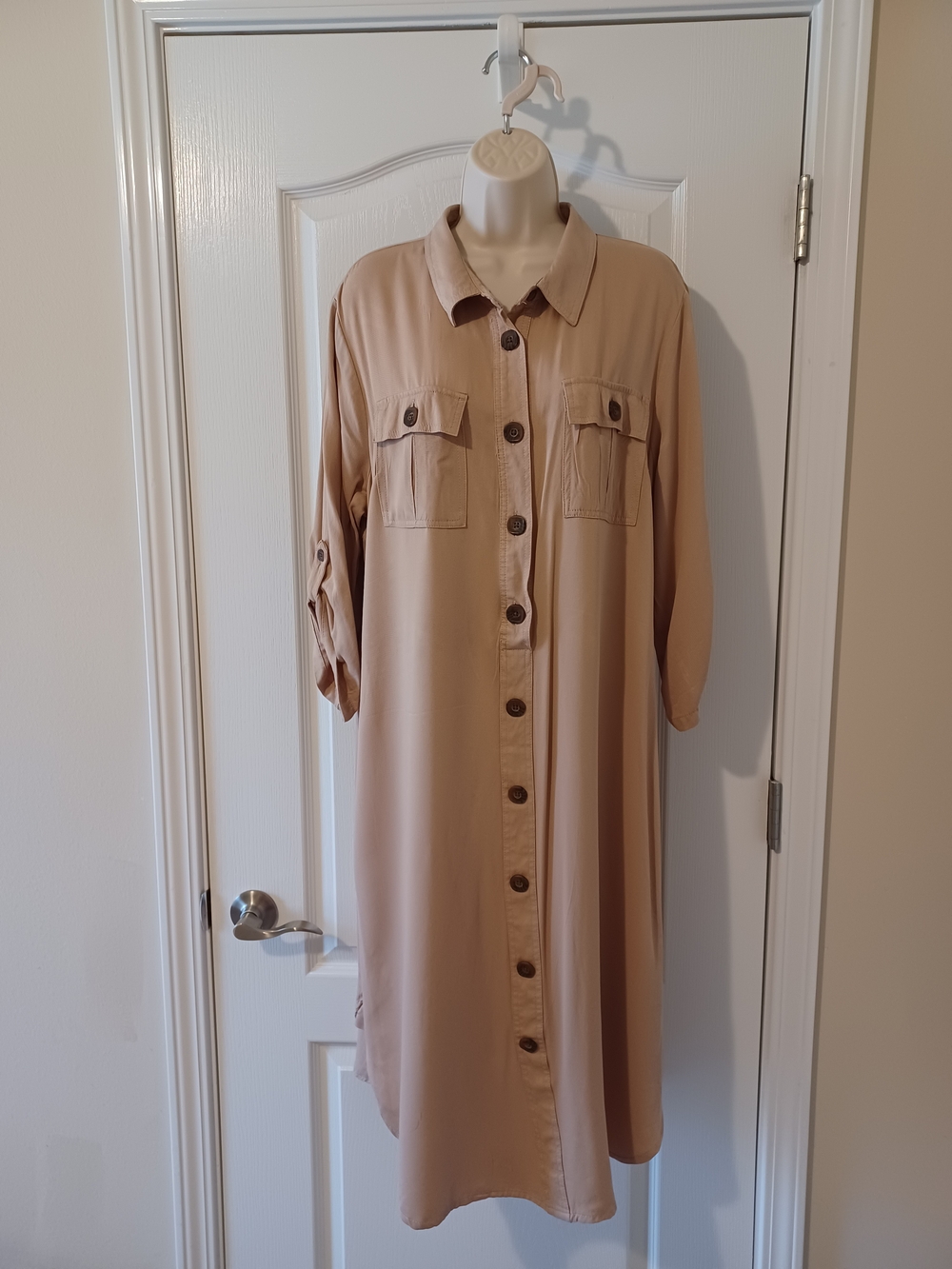Beige Button-Front Midi Shirt Dress - Picture 4 of 12